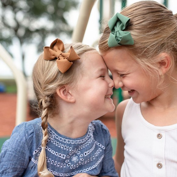 Set of 4 Faux Suede Bow Clips for Toddlers, Girls - Forest Color Combo - Picture 4 of 4